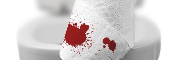 Nguyên nhân đi cầu ra máu thành tia và cách chữa trị