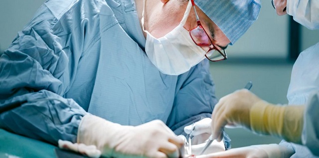 Cắt polyp hậu môn có đau không?