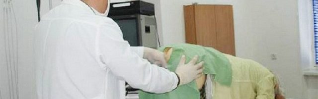 Thực trạng “tự làm bác sĩ” của nhiều bệnh nhân trĩ